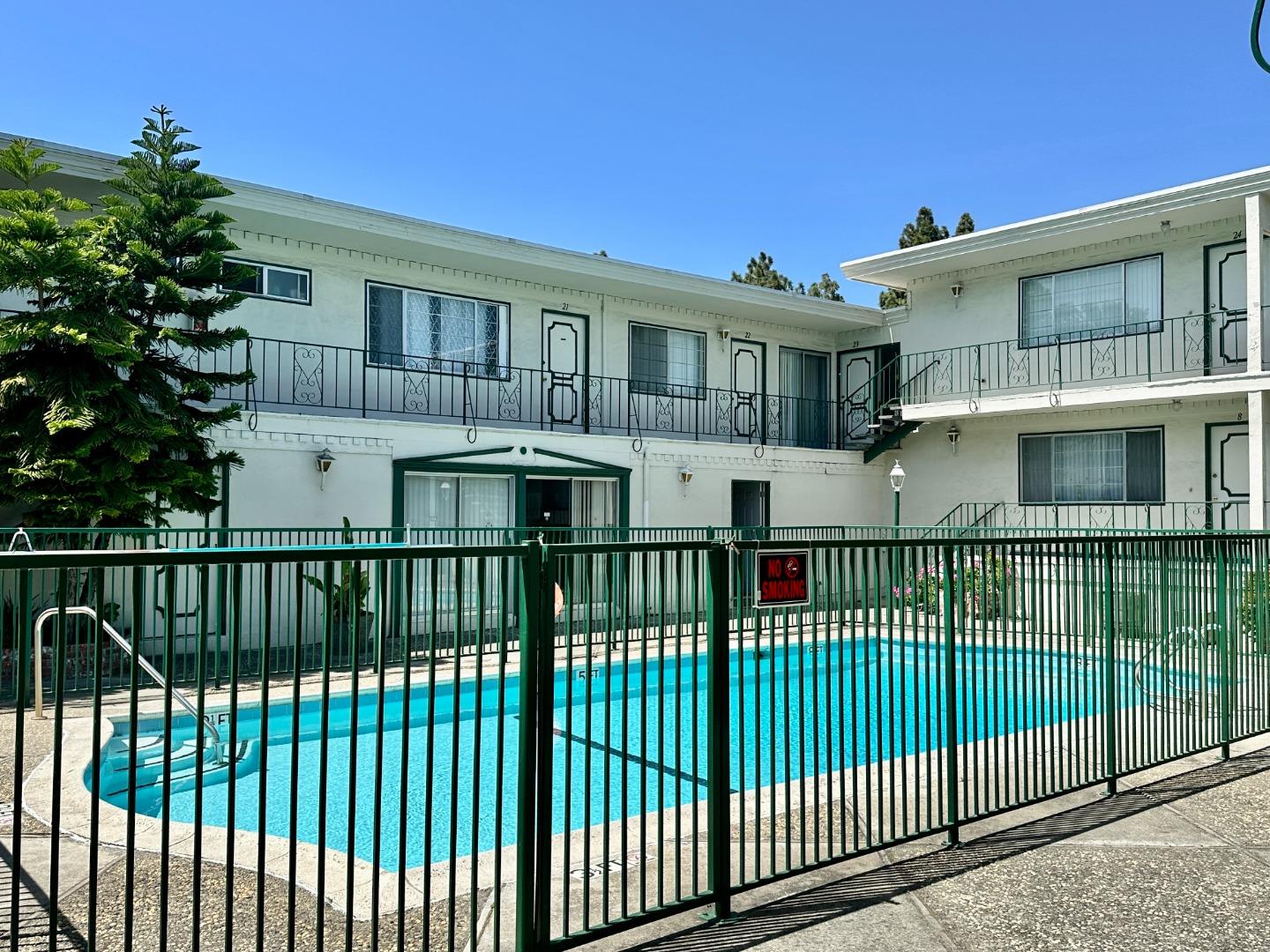 Detail Gallery Image 8 of 24 For 495 Richfield Dr, San Jose,  CA 95129 - – Beds | – Baths