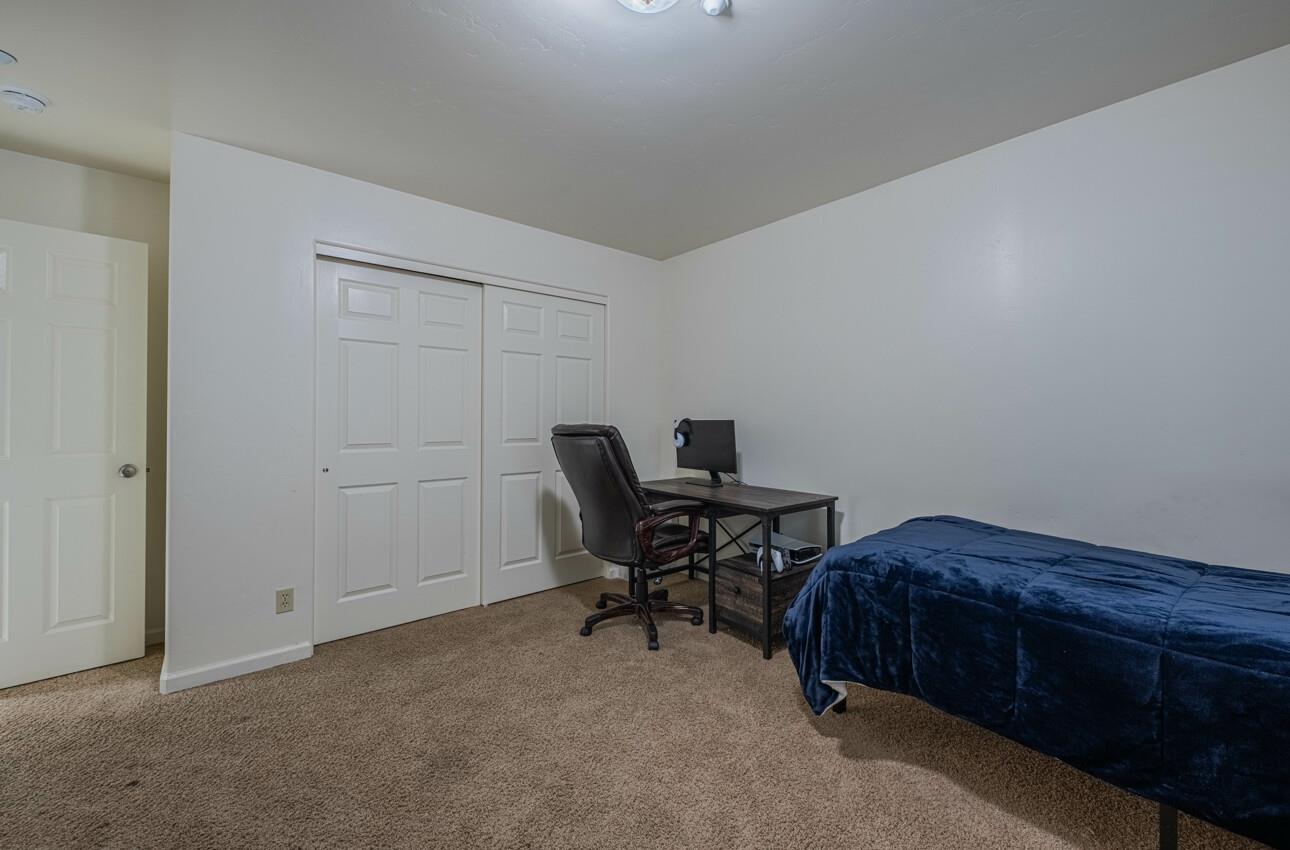 Detail Gallery Image 17 of 41 For 3145 Marina Dr, Marina,  CA 93933 - 4 Beds | 3 Baths