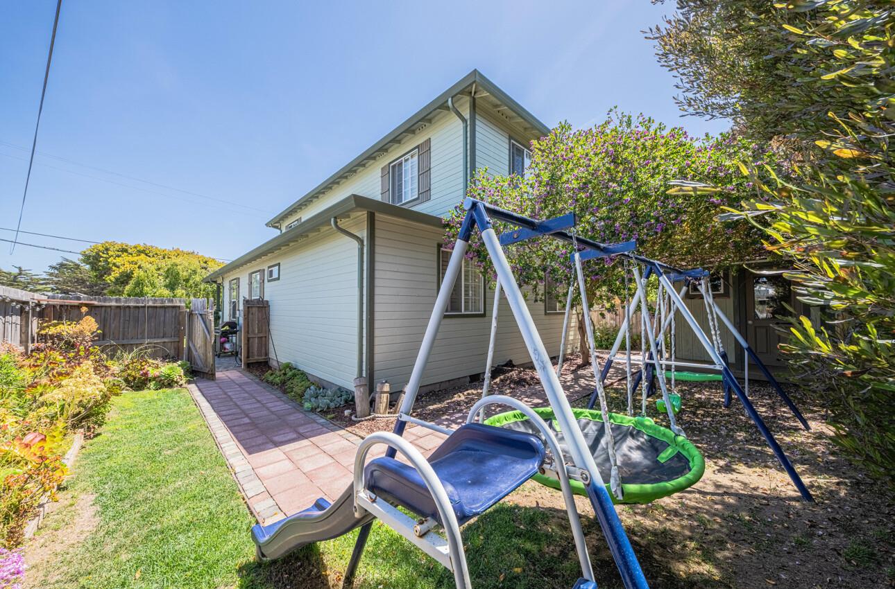 Detail Gallery Image 38 of 41 For 3145 Marina Dr, Marina,  CA 93933 - 4 Beds | 3 Baths