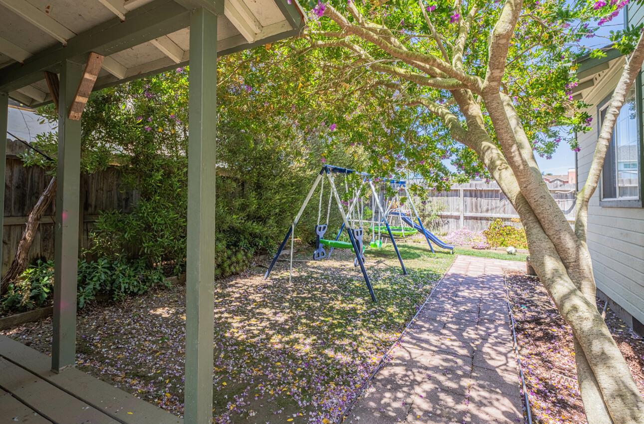 Detail Gallery Image 40 of 41 For 3145 Marina Dr, Marina,  CA 93933 - 4 Beds | 3 Baths