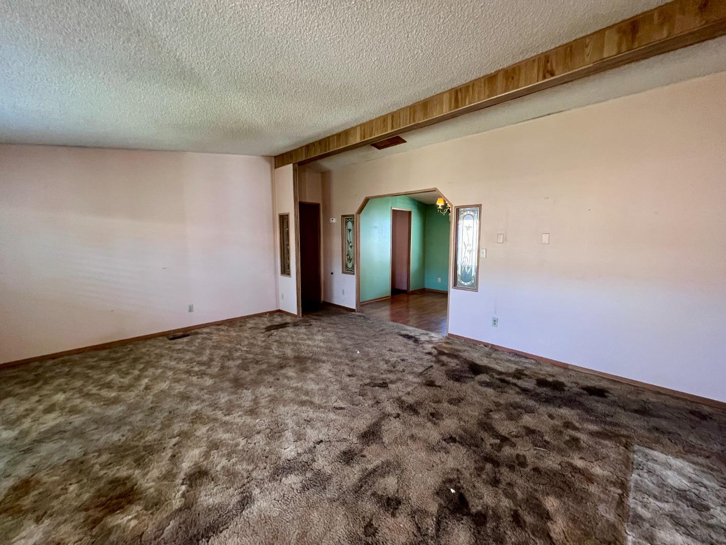 Detail Gallery Image 10 of 20 For 20 Russell Rd #36,  Salinas,  CA 93906 - 3 Beds | 2 Baths