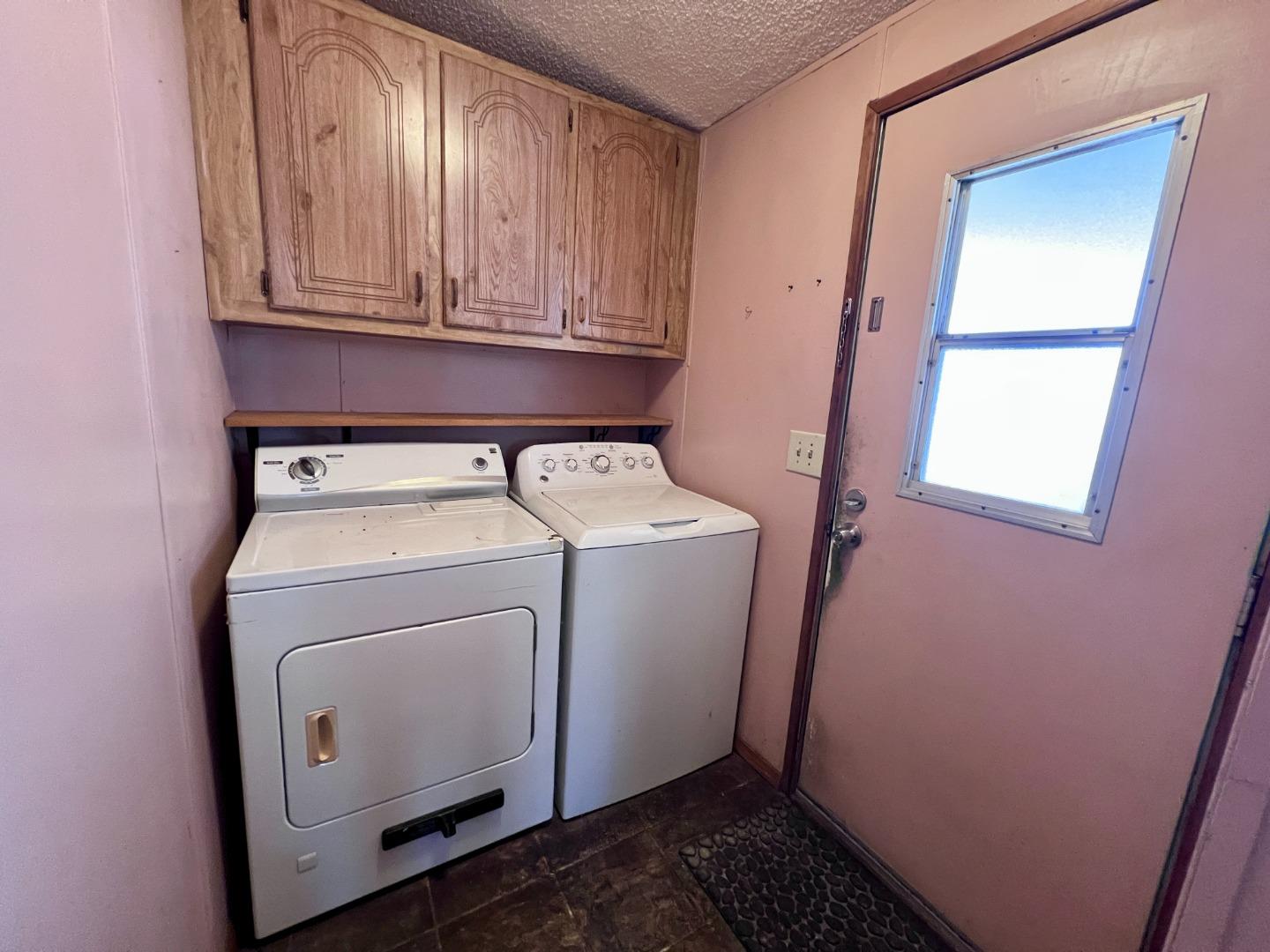 Detail Gallery Image 13 of 20 For 20 Russell Rd #36,  Salinas,  CA 93906 - 3 Beds | 2 Baths