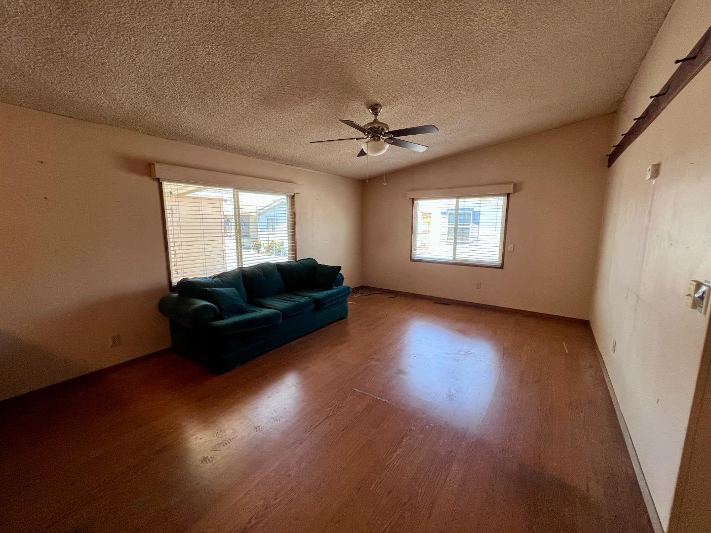 Detail Gallery Image 18 of 20 For 20 Russell Rd #36,  Salinas,  CA 93906 - 3 Beds | 2 Baths