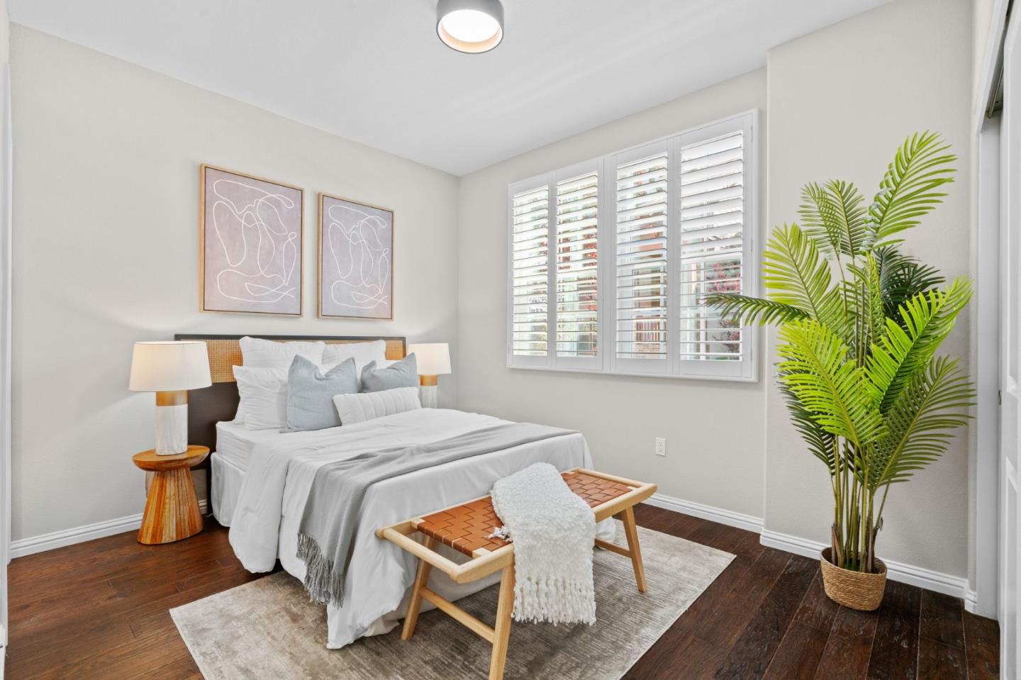 Detail Gallery Image 24 of 41 For 3406 Pyramid Way, Mountain View,  CA 94043 - 3 Beds | 3/1 Baths