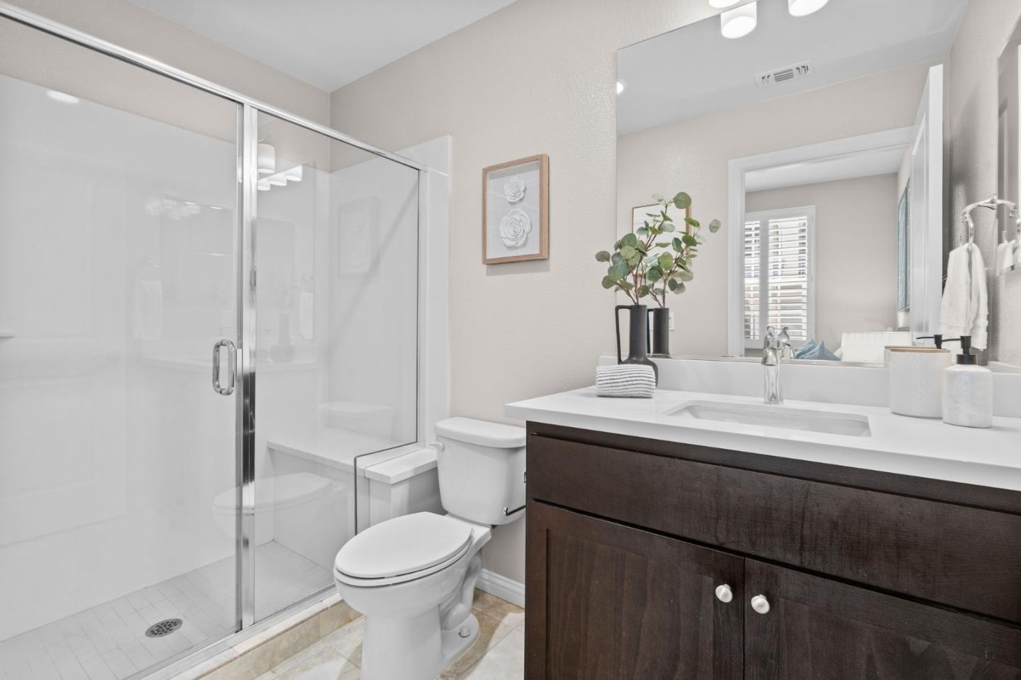 Detail Gallery Image 25 of 41 For 3406 Pyramid Way, Mountain View,  CA 94043 - 3 Beds | 3/1 Baths