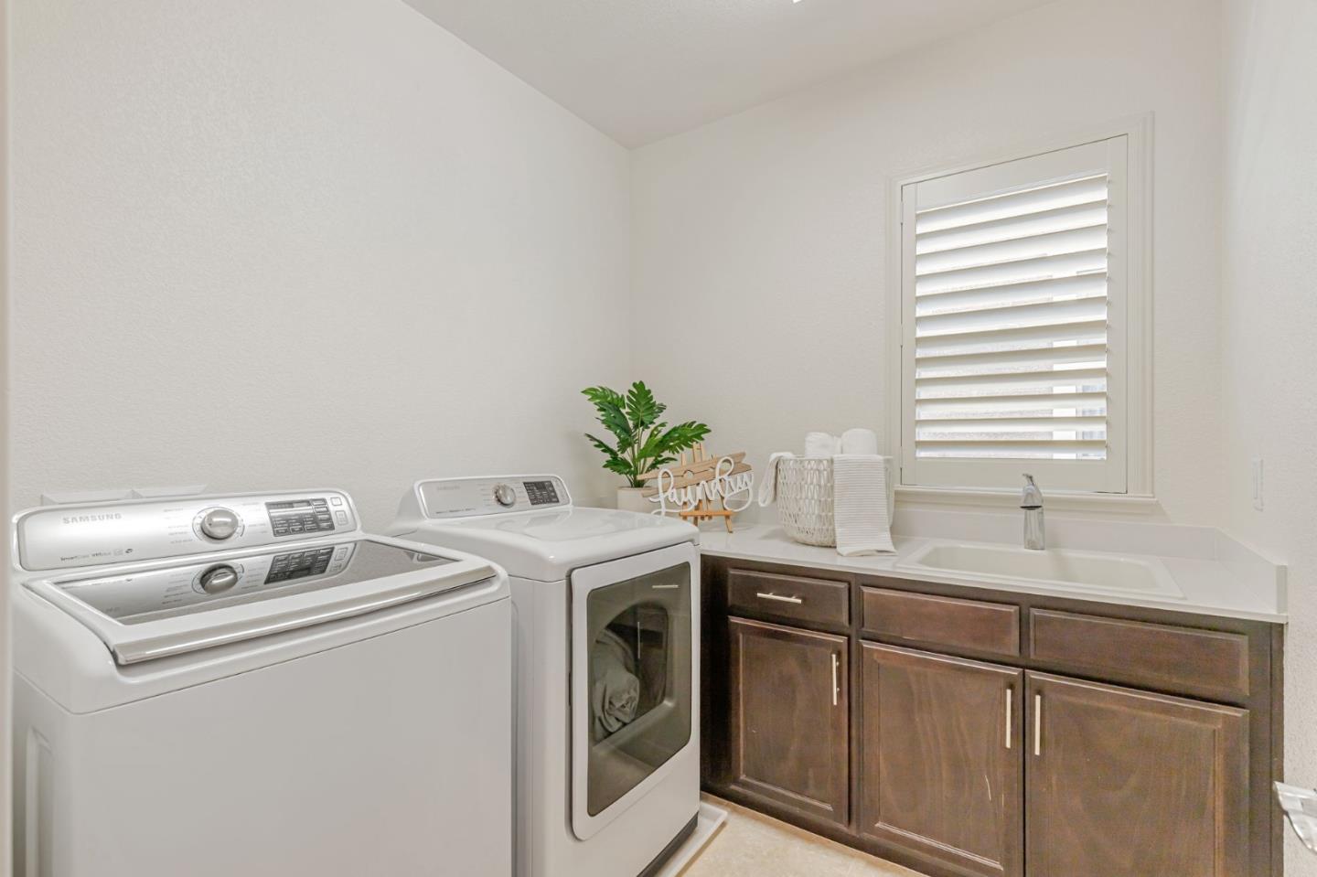 Detail Gallery Image 32 of 44 For 1188 Viognier Way, Gilroy,  CA 95020 - 4 Beds | 3 Baths