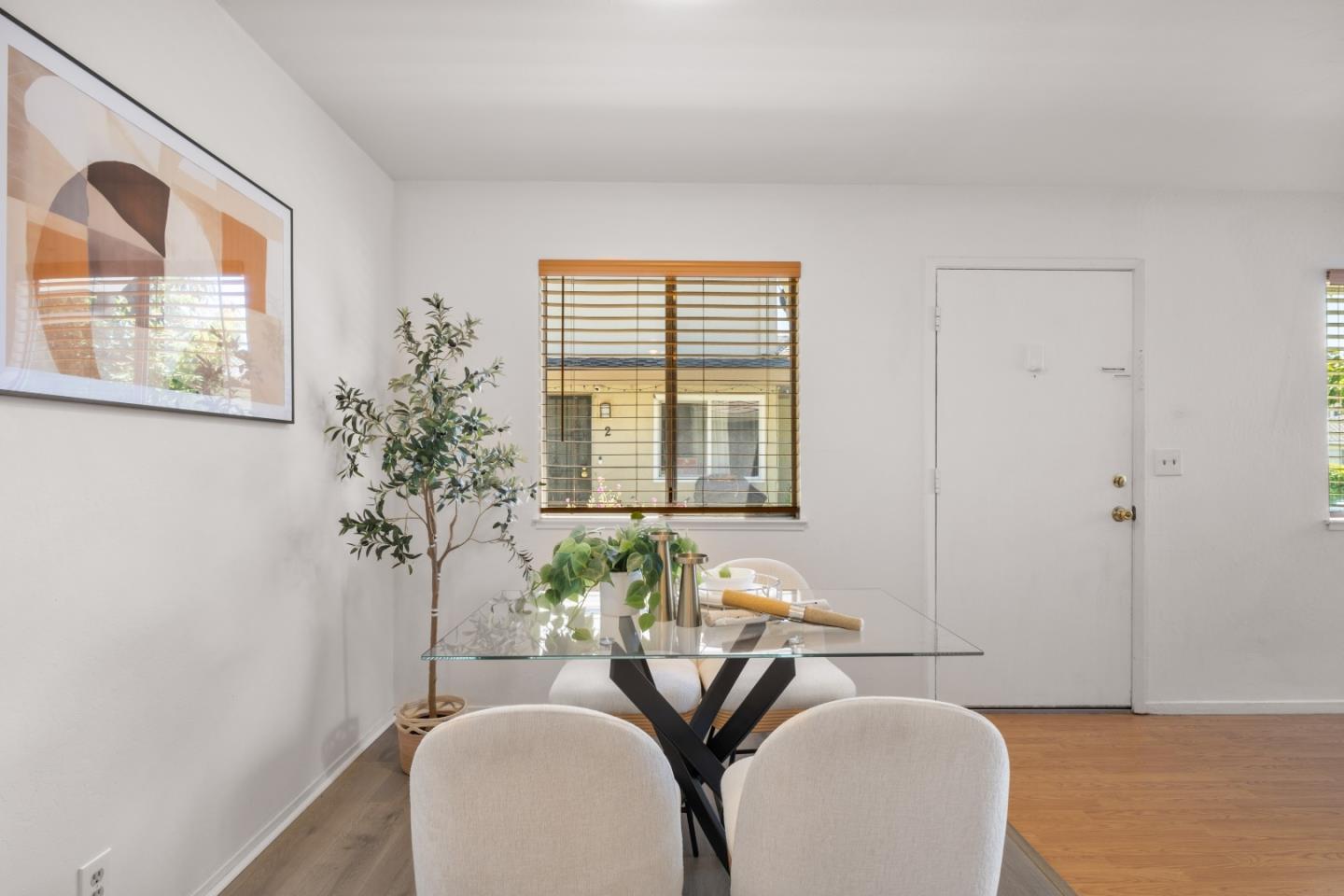 Detail Gallery Image 15 of 42 For 860 Wyman Way #2,  San Jose,  CA 95133 - 2 Beds | 1 Baths