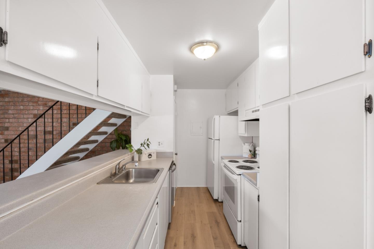 Detail Gallery Image 20 of 42 For 860 Wyman Way #2,  San Jose,  CA 95133 - 2 Beds | 1 Baths