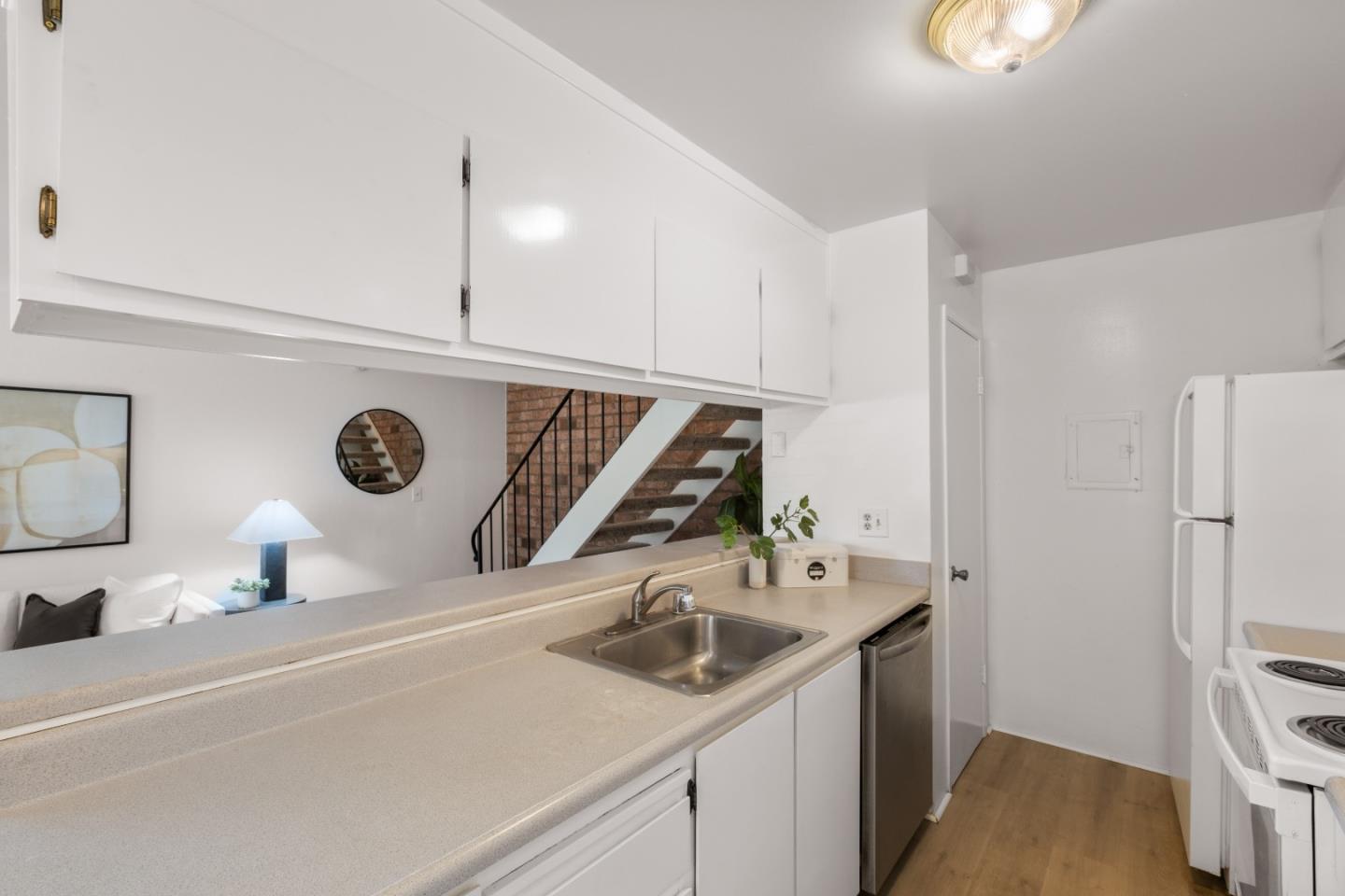 Detail Gallery Image 21 of 42 For 860 Wyman Way #2,  San Jose,  CA 95133 - 2 Beds | 1 Baths