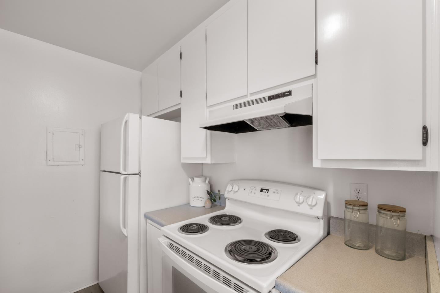 Detail Gallery Image 23 of 42 For 860 Wyman Way #2,  San Jose,  CA 95133 - 2 Beds | 1 Baths