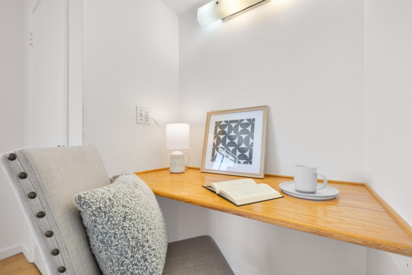 Detail Gallery Image 32 of 42 For 860 Wyman Way #2,  San Jose,  CA 95133 - 2 Beds | 1 Baths