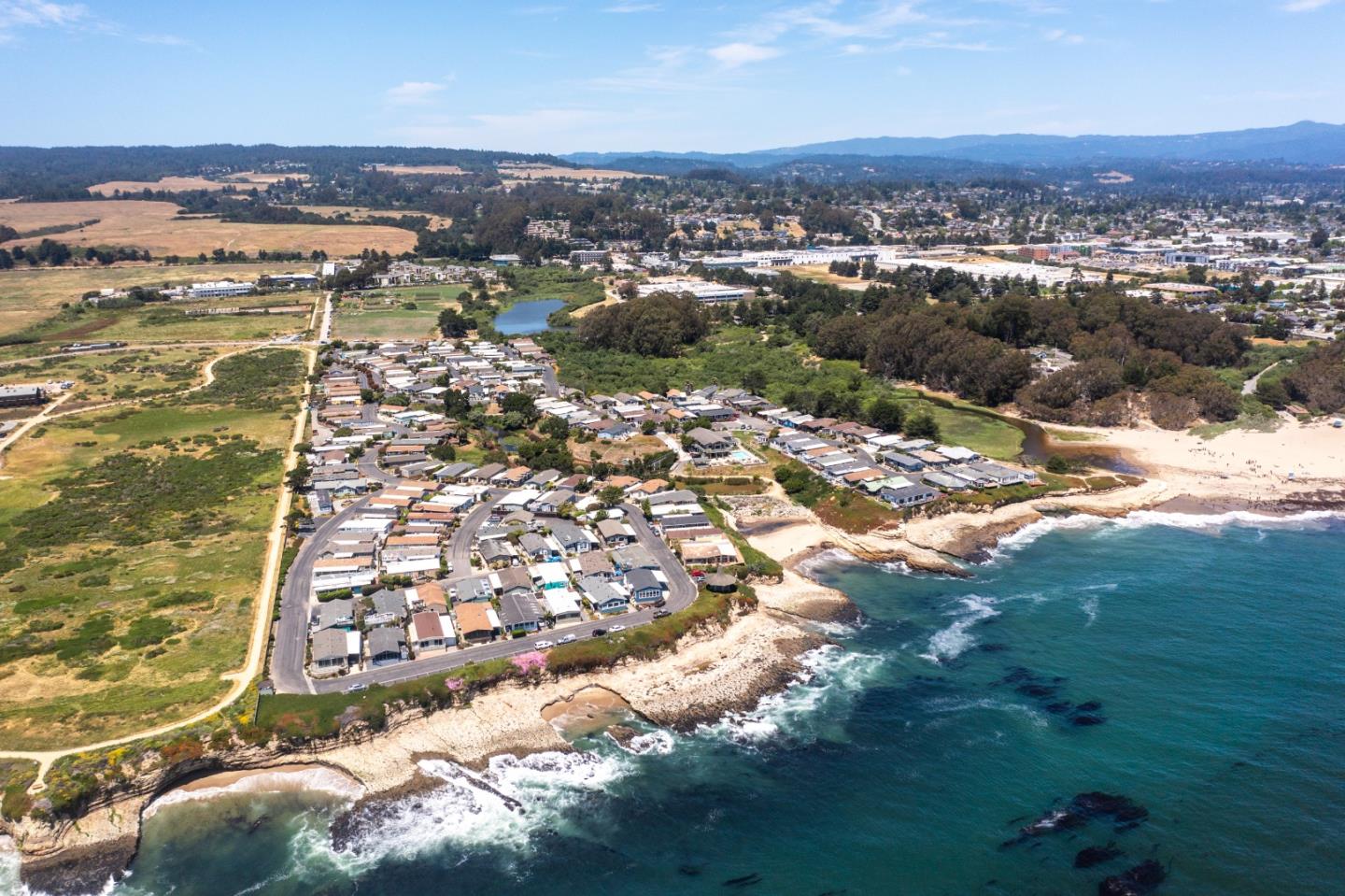 Detail Gallery Image 46 of 52 For 2395 Delaware Ave #141,  Santa Cruz,  CA 95060 - 2 Beds | 2 Baths