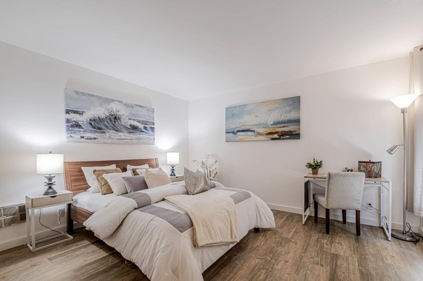 Detail Gallery Image 11 of 32 For 2700 Le Conte Ave #301,  Berkeley,  CA 94709 - 1 Beds | 1 Baths