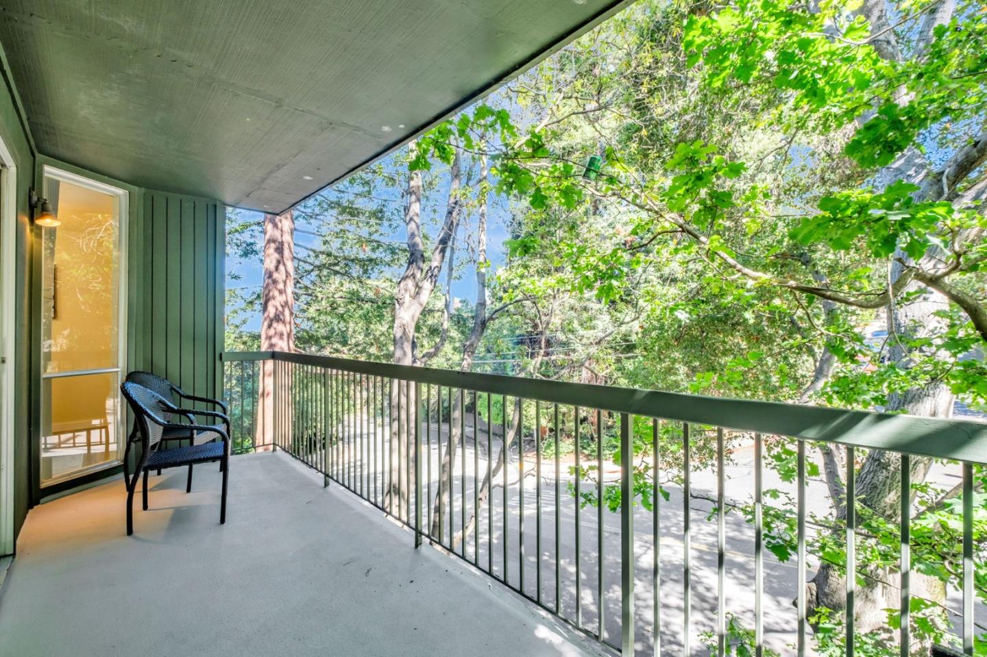 Detail Gallery Image 22 of 32 For 2700 Le Conte Ave #301,  Berkeley,  CA 94709 - 1 Beds | 1 Baths