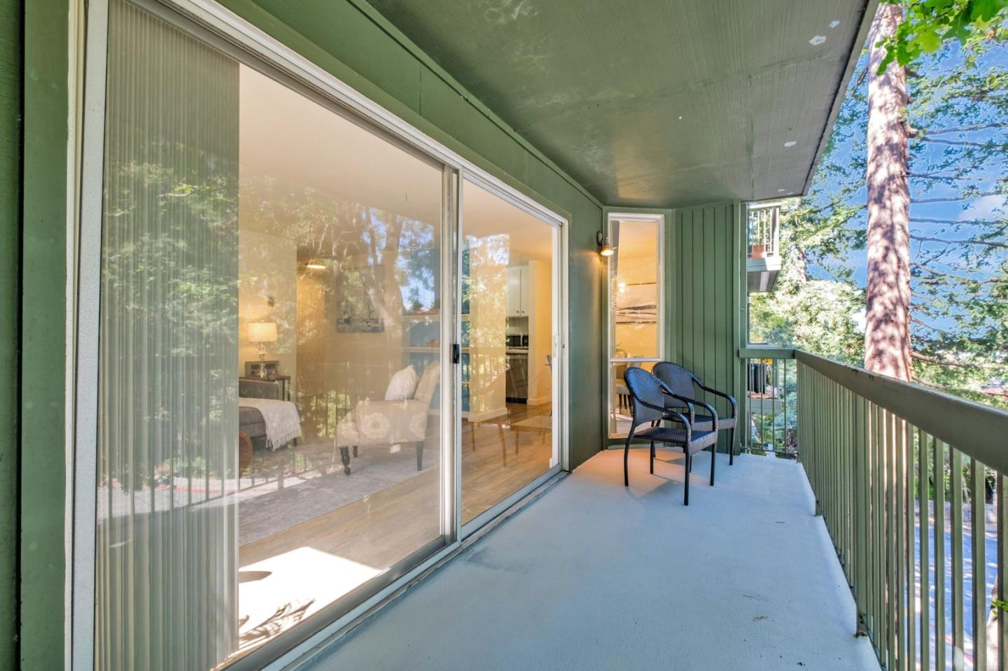 Detail Gallery Image 23 of 32 For 2700 Le Conte Ave #301,  Berkeley,  CA 94709 - 1 Beds | 1 Baths