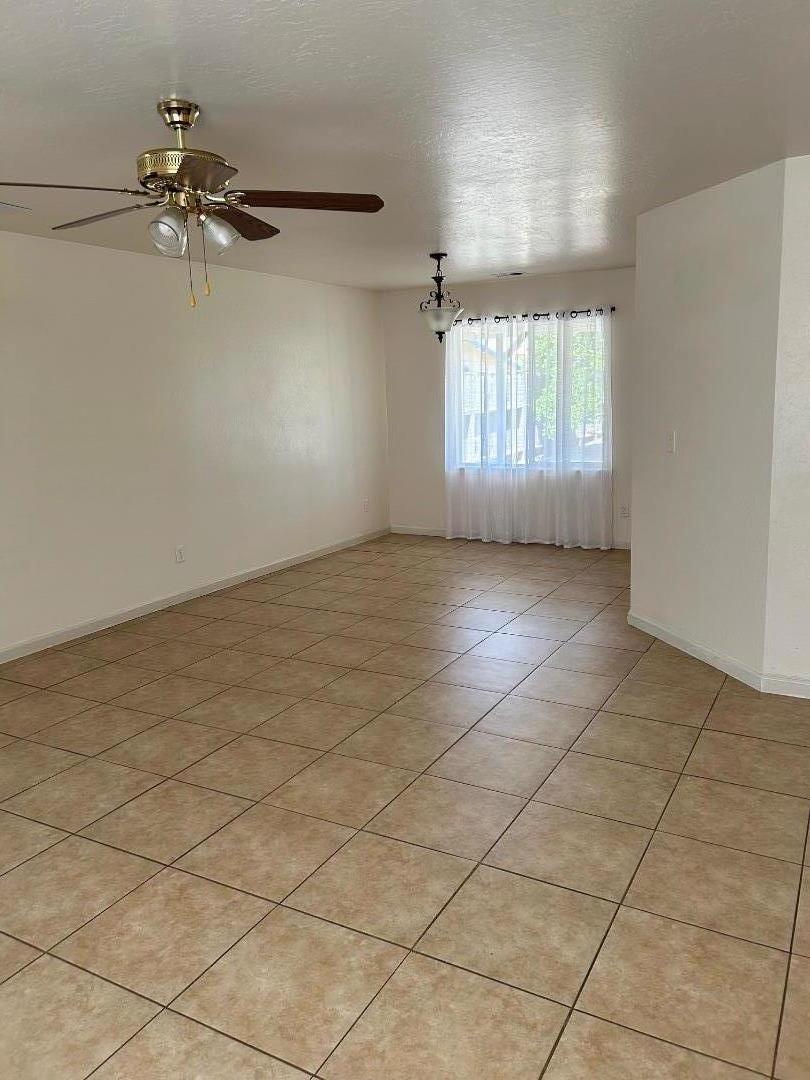 Detail Gallery Image 2 of 24 For 614 Apple Ave, Greenfield,  CA 93927 - 3 Beds | 2 Baths