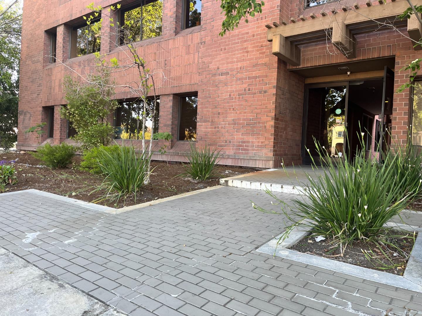 Detail Gallery Image 5 of 6 For 2021 the Alameda #199,  San Jose,  CA 95126 - – Beds | – Baths