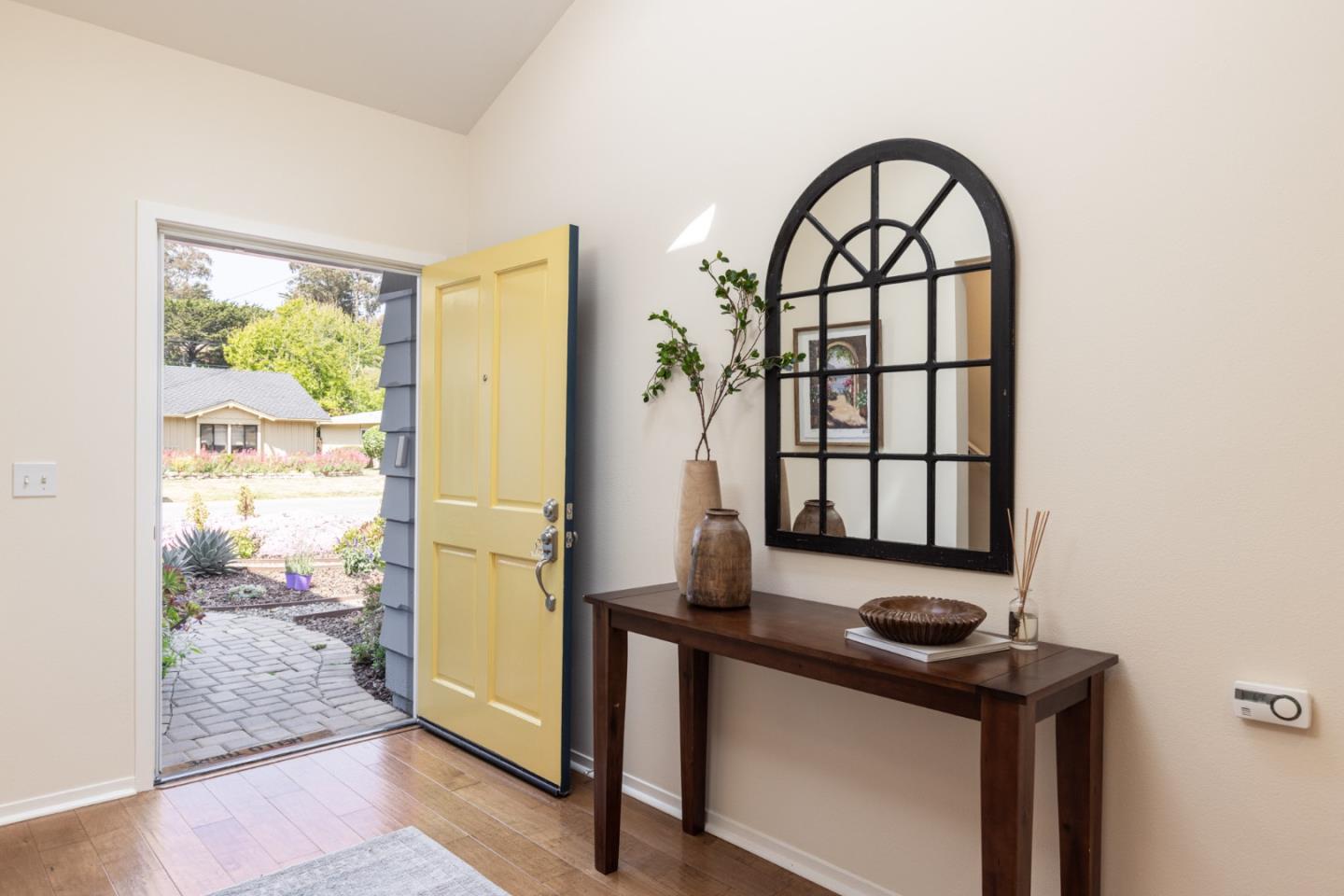 Detail Gallery Image 2 of 19 For 3284 Sycamore Pl, Carmel,  CA 93923 - 4 Beds | 3 Baths