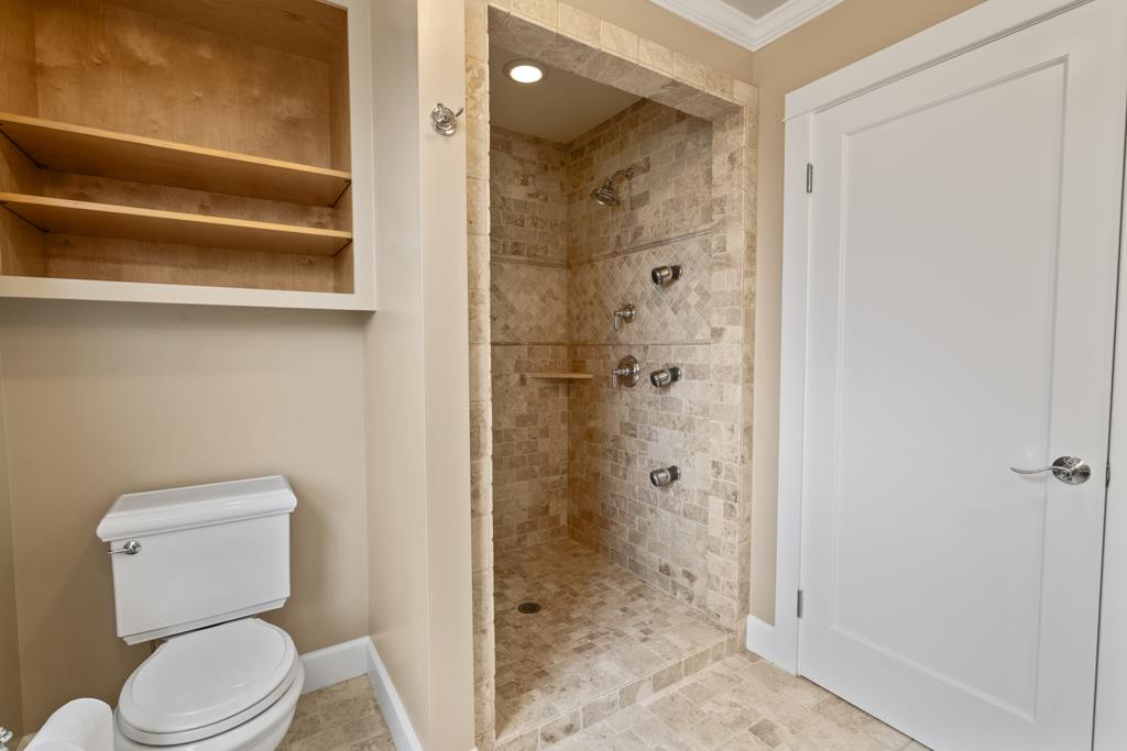 Detail Gallery Image 29 of 56 For 710 Hill Ave, South San Francisco,  CA 94080 - 3 Beds | 2 Baths