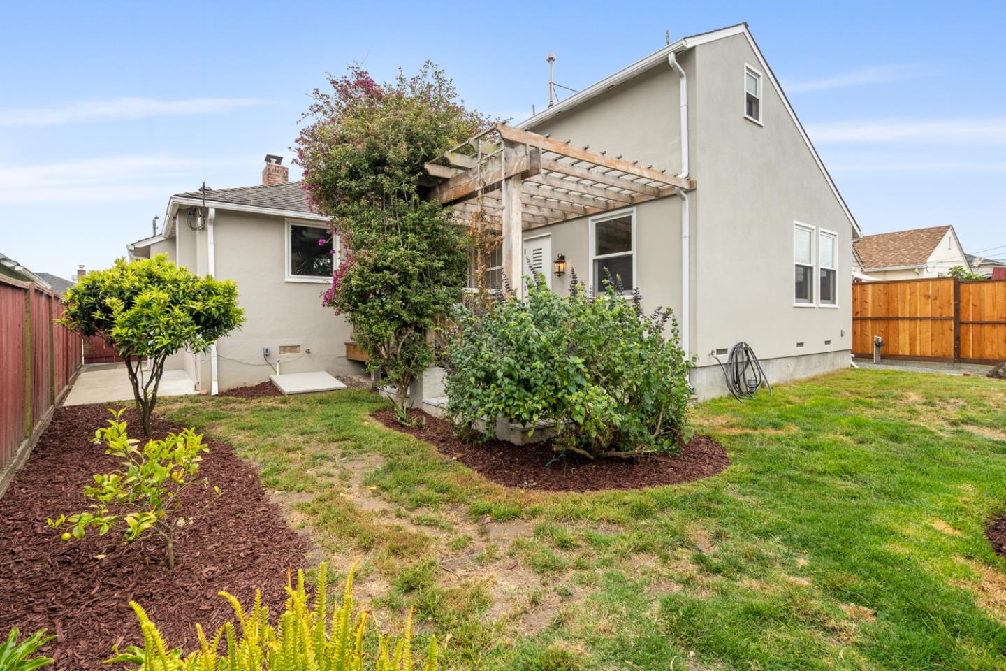 Detail Gallery Image 36 of 56 For 710 Hill Ave, South San Francisco,  CA 94080 - 3 Beds | 2 Baths