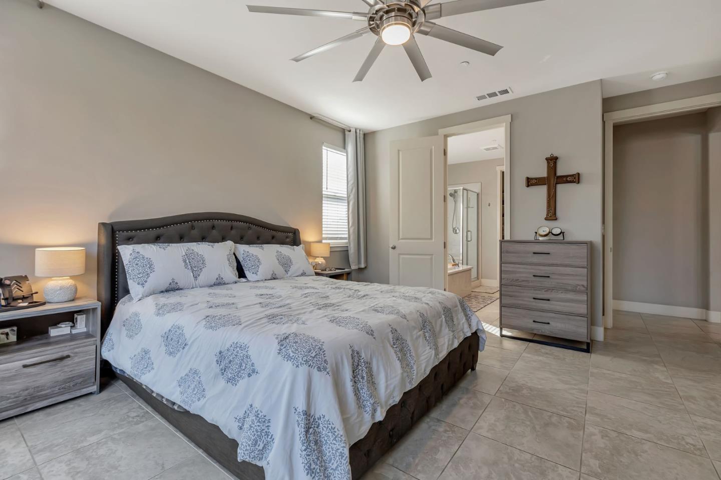Detail Gallery Image 30 of 59 For 1667 Santana Ranch Dr, Hollister,  CA 95023 - 3 Beds | 2 Baths