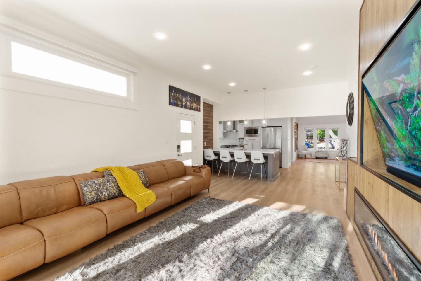 Detail Gallery Image 7 of 40 For 1185 Normandy Dr, Campbell,  CA 95008 - 4 Beds | 3/1 Baths
