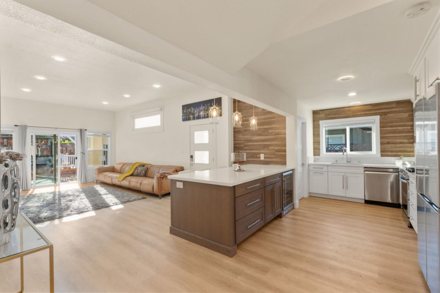 Detail Gallery Image 9 of 40 For 1185 Normandy Dr, Campbell,  CA 95008 - 4 Beds | 3/1 Baths