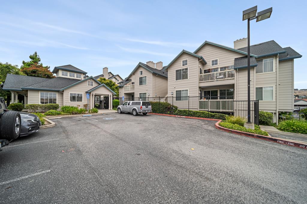 Detail Gallery Image 2 of 51 For 1400 El Camino Real #331,  South San Francisco,  CA 94080 - 2 Beds | 2 Baths