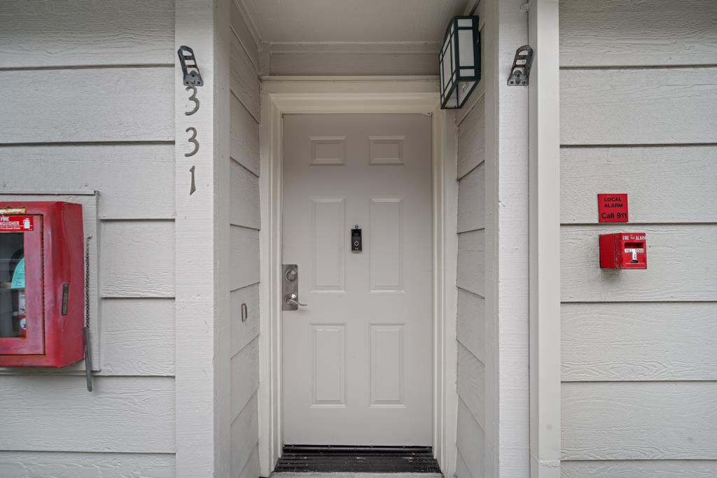 Detail Gallery Image 3 of 51 For 1400 El Camino Real #331,  South San Francisco,  CA 94080 - 2 Beds | 2 Baths