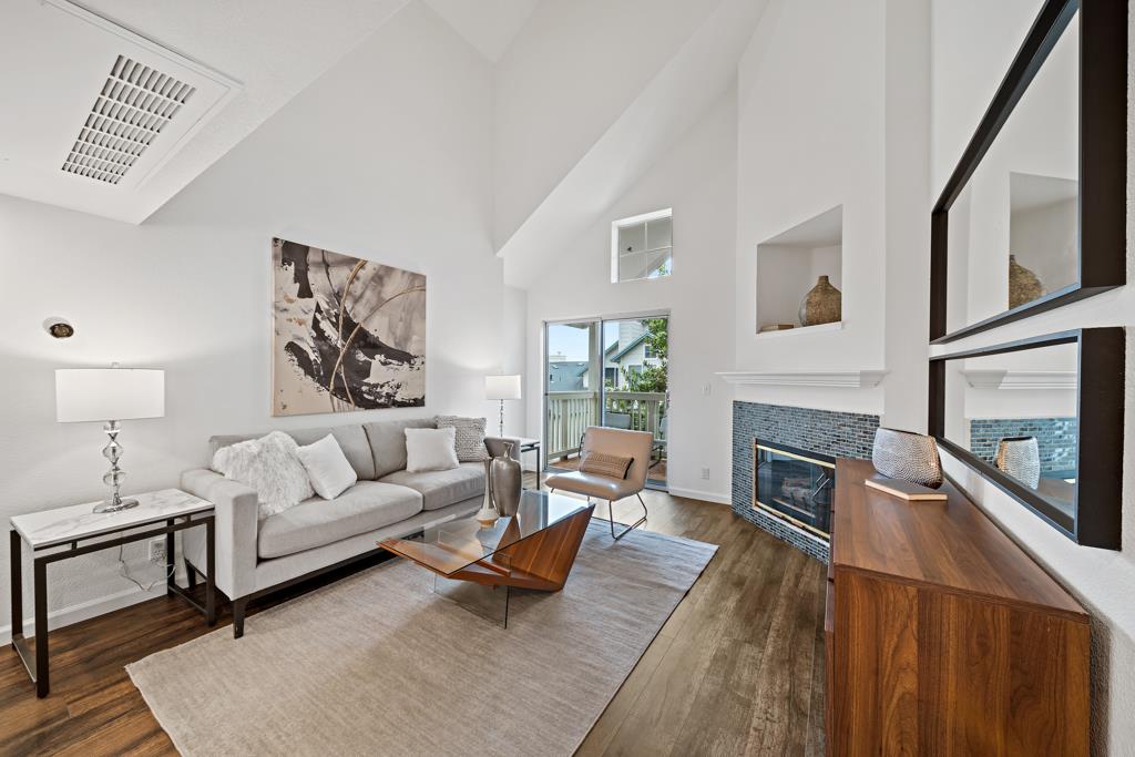 Detail Gallery Image 5 of 51 For 1400 El Camino Real #331,  South San Francisco,  CA 94080 - 2 Beds | 2 Baths