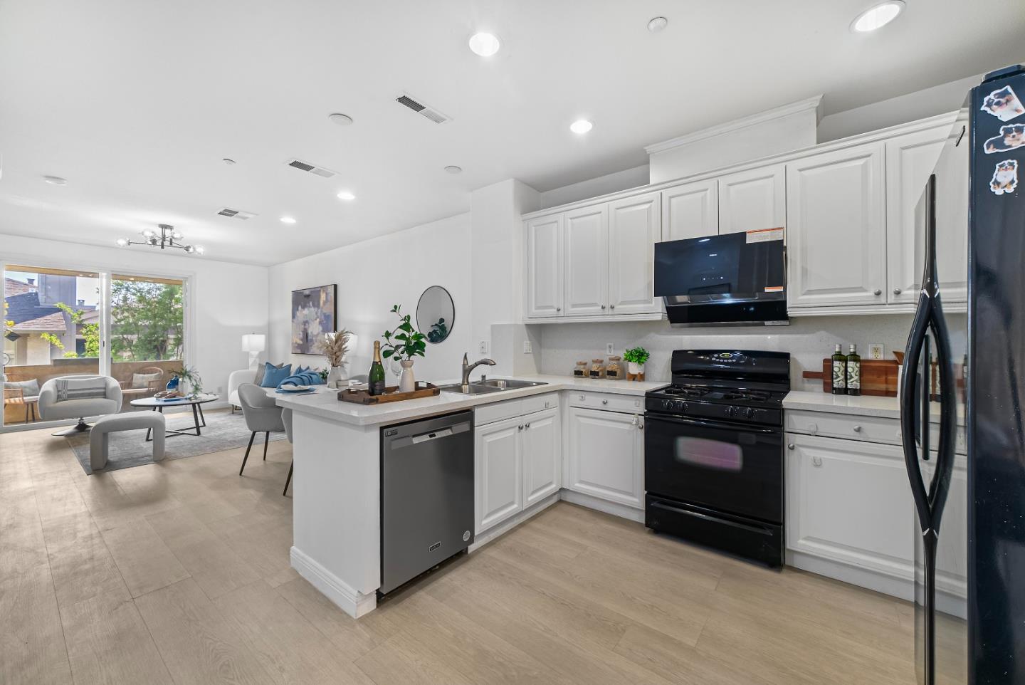 Detail Gallery Image 11 of 43 For 2504 Baton Rouge Dr, San Jose,  CA 95133 - 3 Beds | 3 Baths
