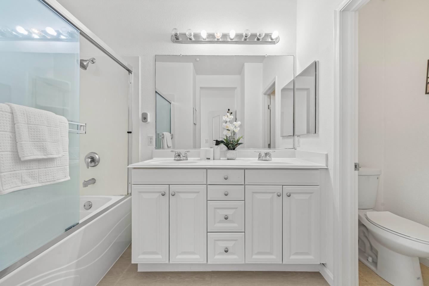 Detail Gallery Image 27 of 43 For 2504 Baton Rouge Dr, San Jose,  CA 95133 - 3 Beds | 3 Baths