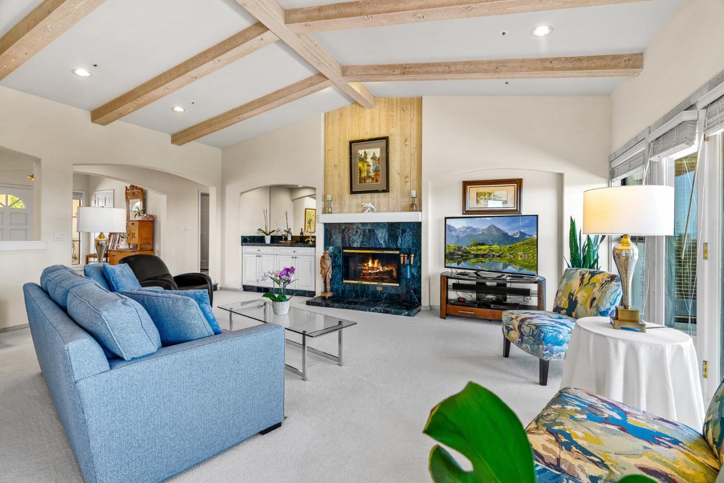 Detail Gallery Image 10 of 32 For 25611 Whip Rd, Monterey,  CA 93940 - 4 Beds | 3/1 Baths