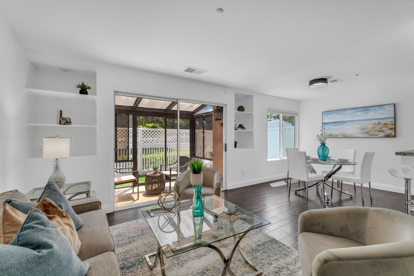 Detail Gallery Image 14 of 77 For 6901 Rodling Dr #C,  San Jose,  CA 95138 - 3 Beds | 2/1 Baths