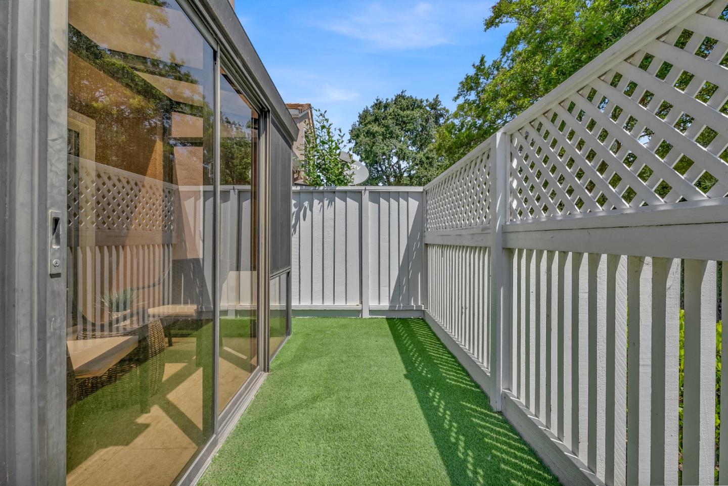 Detail Gallery Image 21 of 77 For 6901 Rodling Dr #C,  San Jose,  CA 95138 - 3 Beds | 2/1 Baths