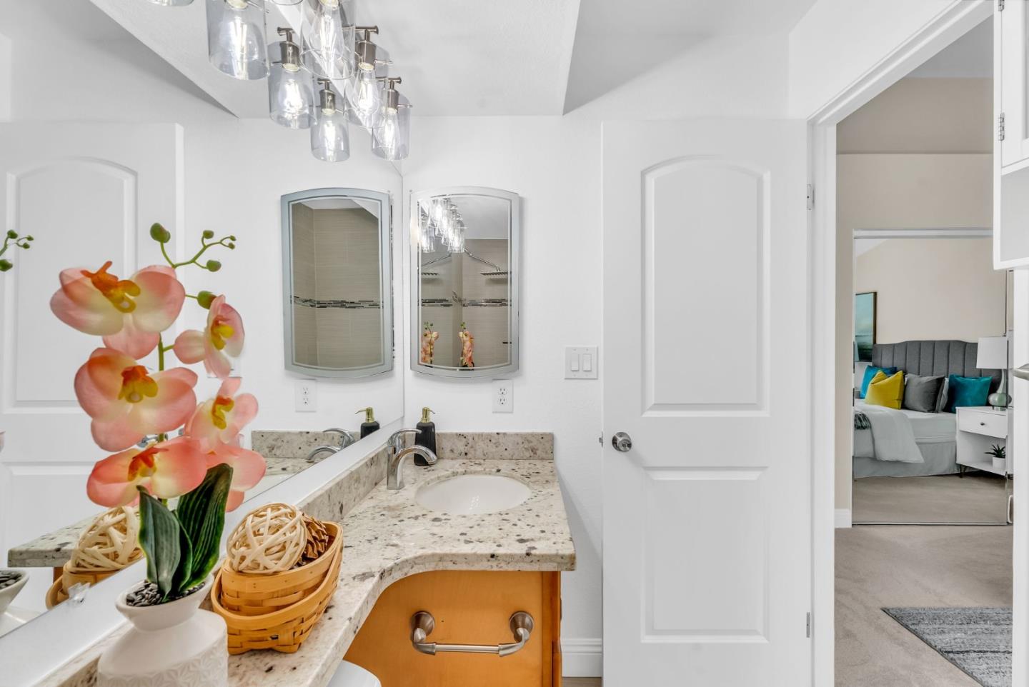 Detail Gallery Image 36 of 77 For 6901 Rodling Dr #C,  San Jose,  CA 95138 - 3 Beds | 2/1 Baths