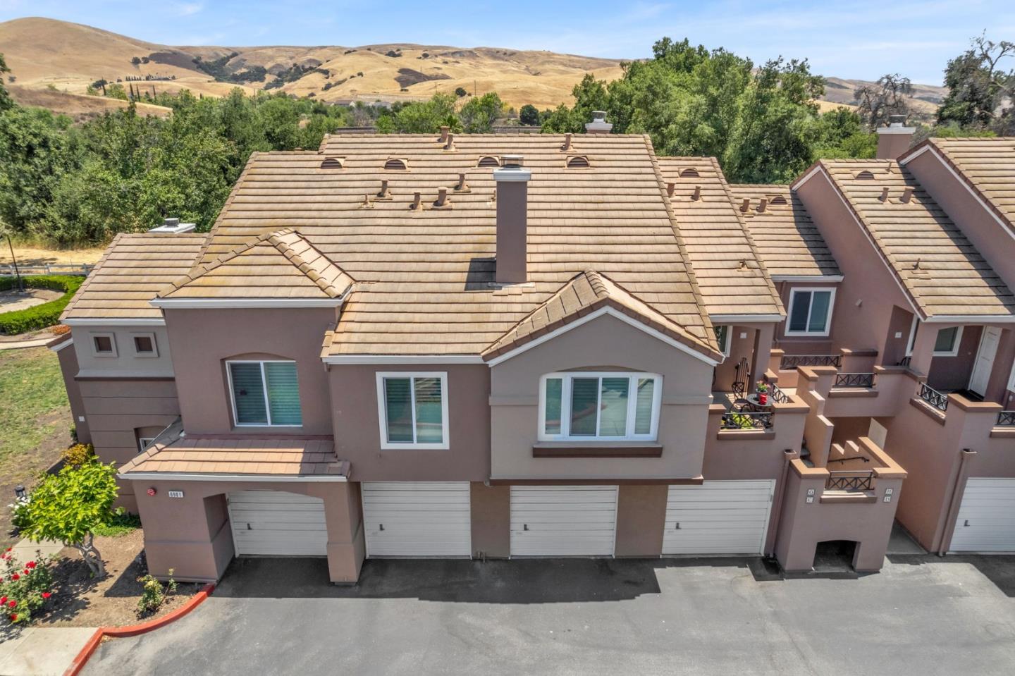 Detail Gallery Image 39 of 77 For 6901 Rodling Dr #C,  San Jose,  CA 95138 - 3 Beds | 2/1 Baths