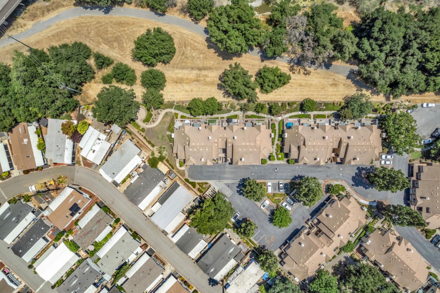 Detail Gallery Image 61 of 77 For 6901 Rodling Dr #C,  San Jose,  CA 95138 - 3 Beds | 2/1 Baths