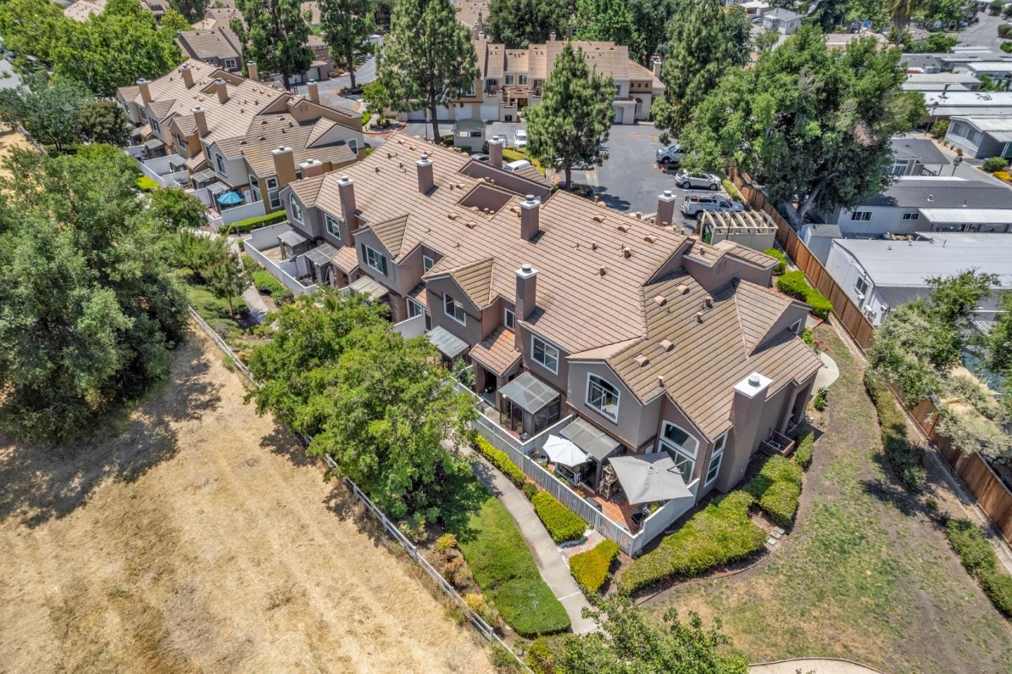 Detail Gallery Image 67 of 77 For 6901 Rodling Dr #C,  San Jose,  CA 95138 - 3 Beds | 2/1 Baths