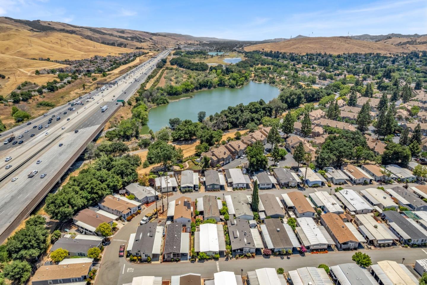 Detail Gallery Image 74 of 77 For 6901 Rodling Dr #C,  San Jose,  CA 95138 - 3 Beds | 2/1 Baths