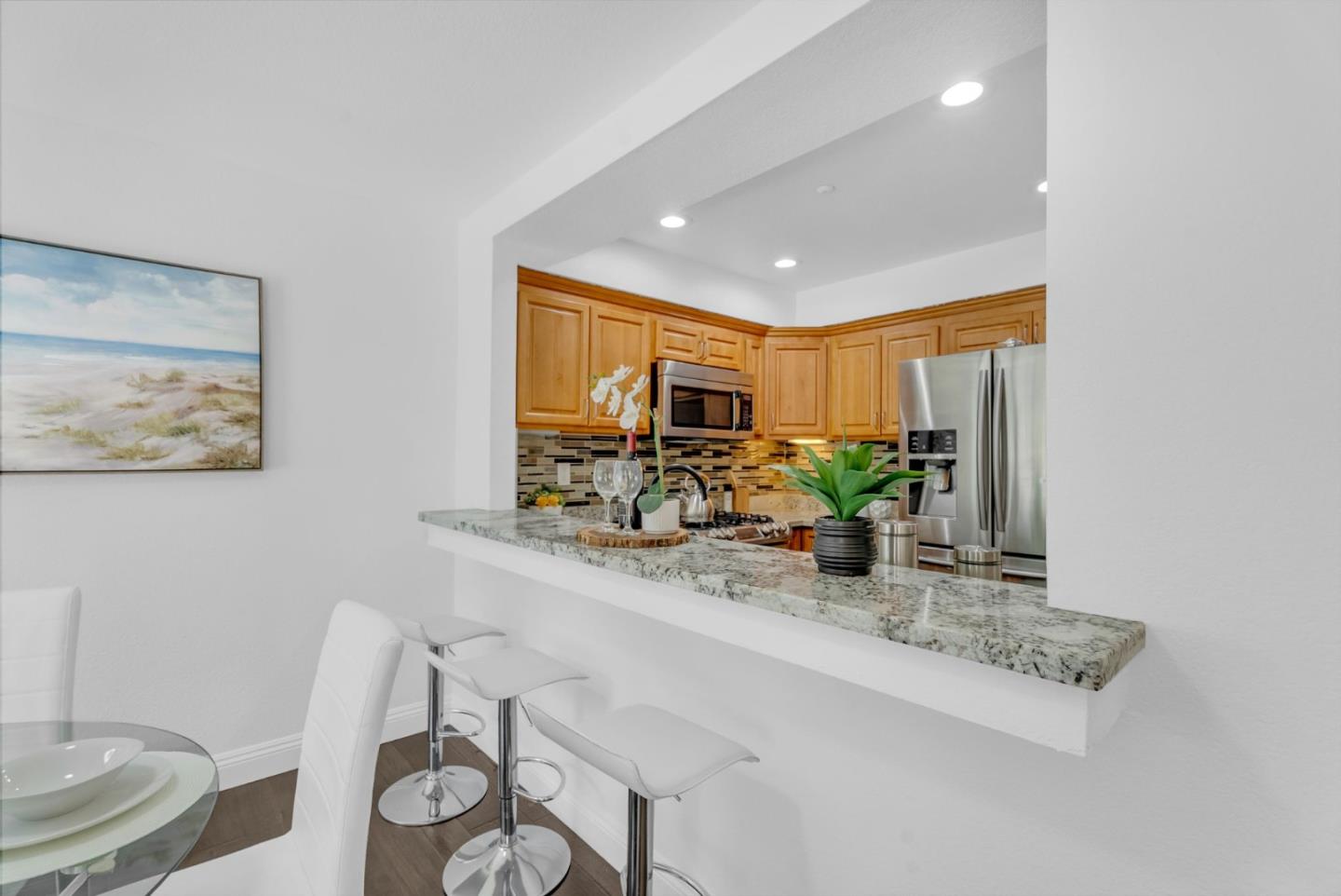 Detail Gallery Image 9 of 77 For 6901 Rodling Dr #C,  San Jose,  CA 95138 - 3 Beds | 2/1 Baths