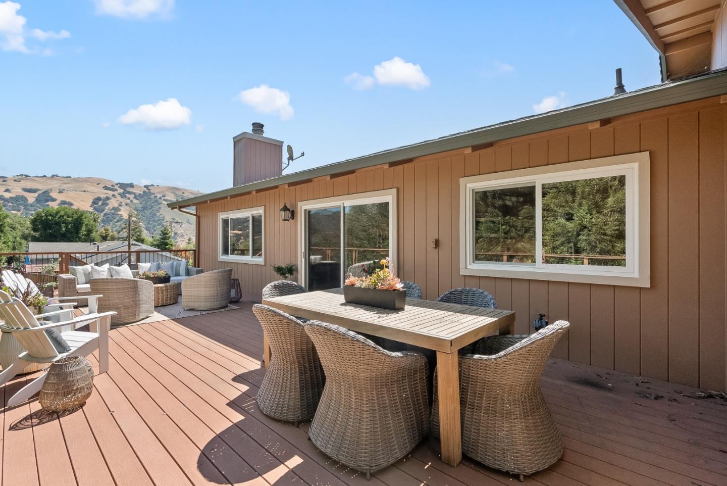 Detail Gallery Image 31 of 39 For 17151 Parkview Dr, Morgan Hill,  CA 95037 - 4 Beds | 2/1 Baths