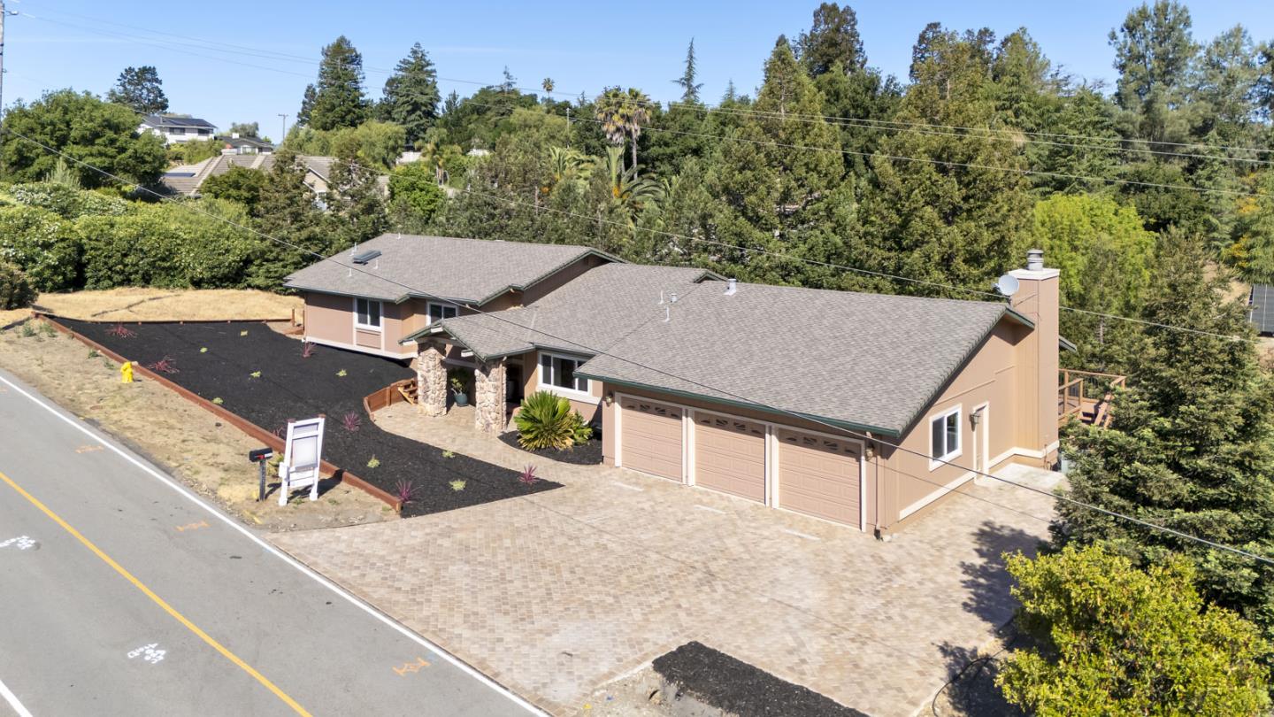 Detail Gallery Image 35 of 39 For 17151 Parkview Dr, Morgan Hill,  CA 95037 - 4 Beds | 2/1 Baths