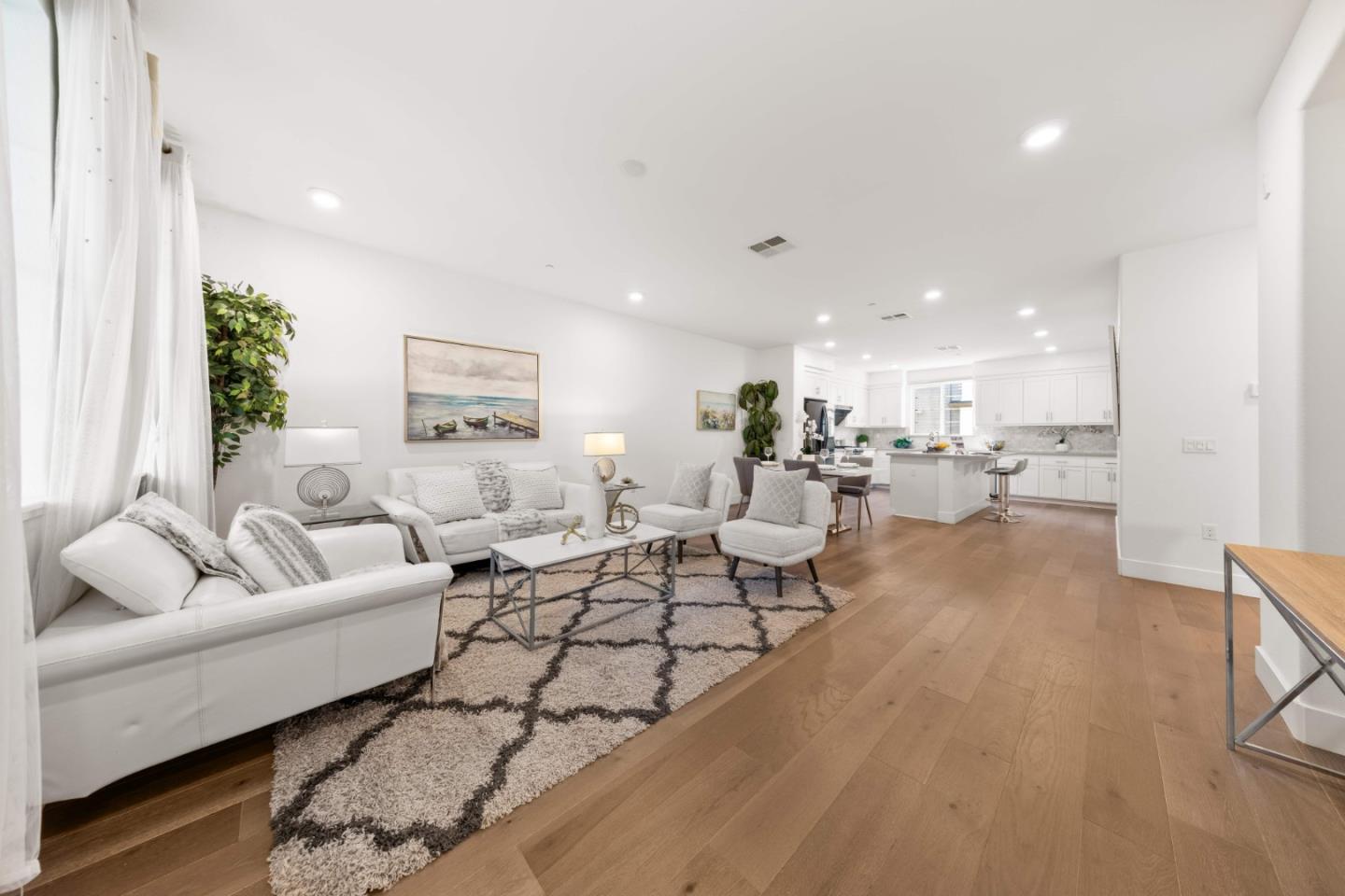 Detail Gallery Image 15 of 43 For 395 Rhythm Ln, Hayward,  CA 94544 - 4 Beds | 3/1 Baths