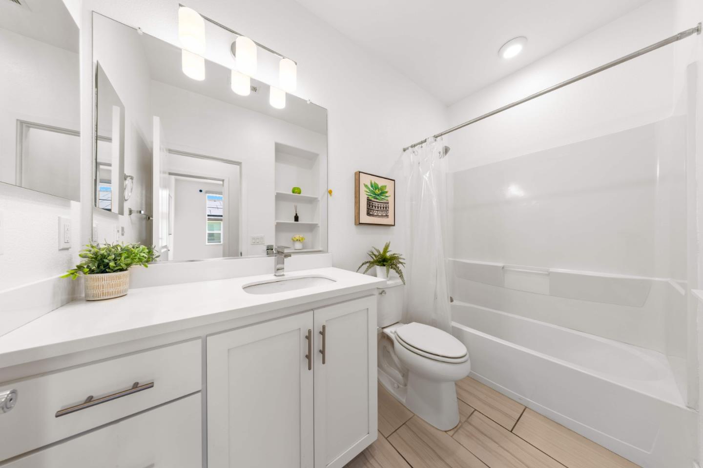 Detail Gallery Image 28 of 43 For 395 Rhythm Ln, Hayward,  CA 94544 - 4 Beds | 3/1 Baths