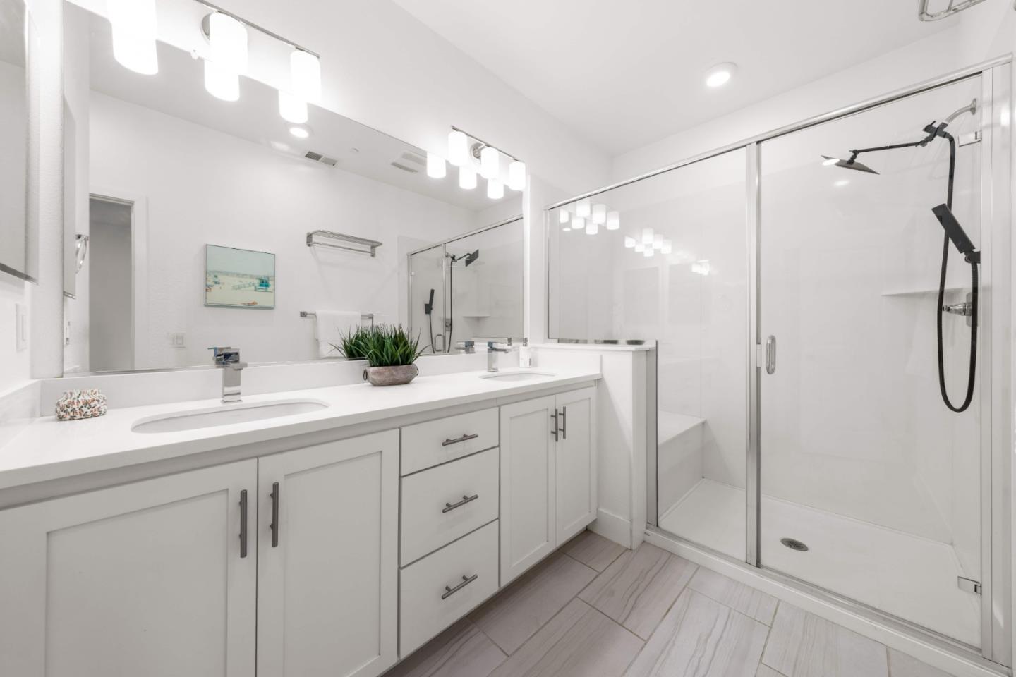 Detail Gallery Image 33 of 43 For 395 Rhythm Ln, Hayward,  CA 94544 - 4 Beds | 3/1 Baths