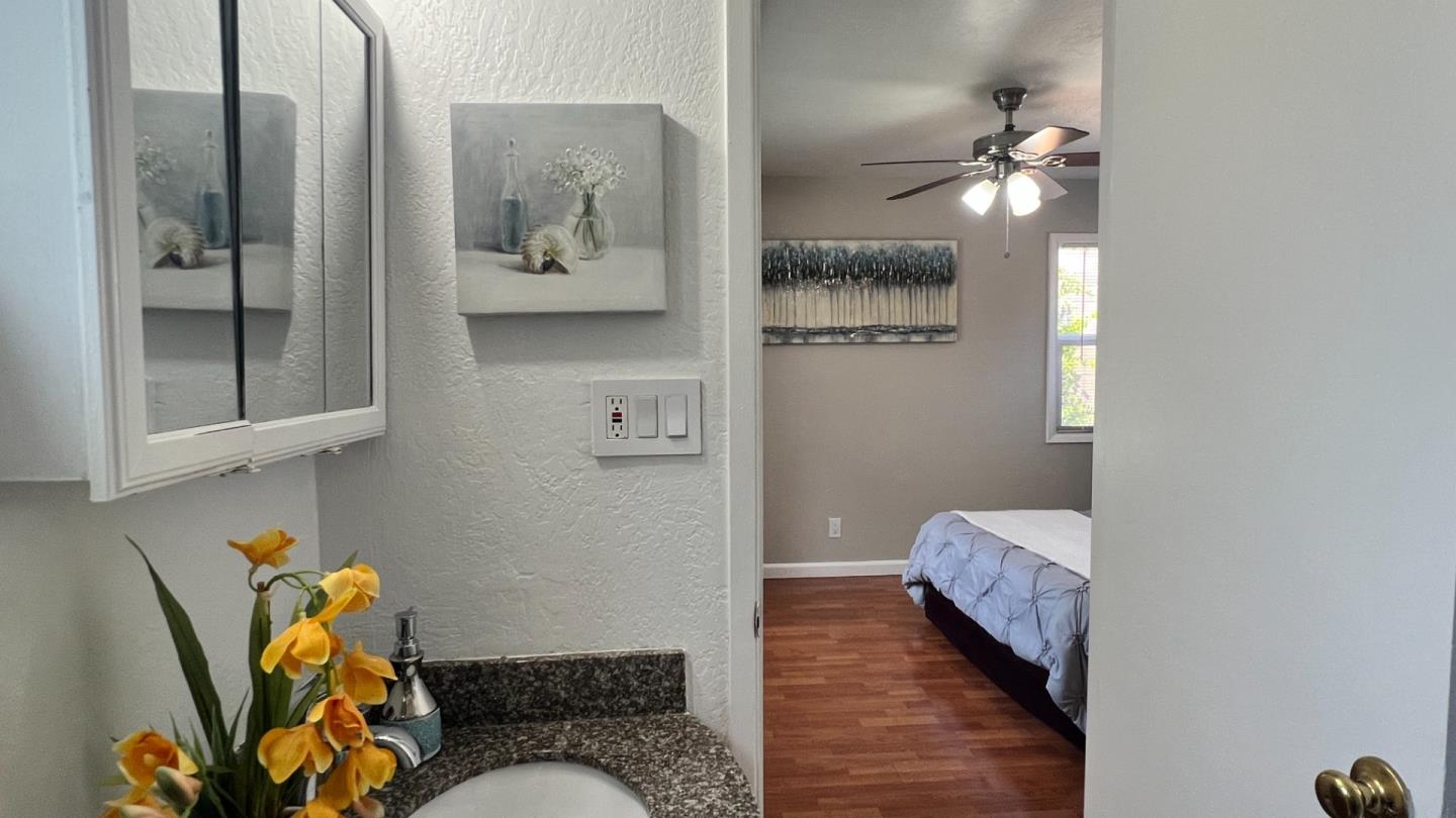 Detail Gallery Image 17 of 67 For 15958 via Descanso, San Lorenzo,  CA 94580 - 4 Beds | 2 Baths