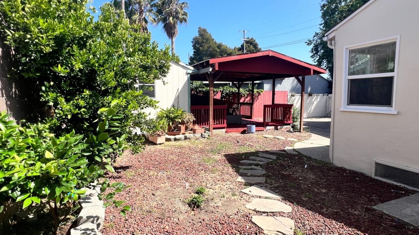 Detail Gallery Image 47 of 67 For 15958 via Descanso, San Lorenzo,  CA 94580 - 4 Beds | 2 Baths