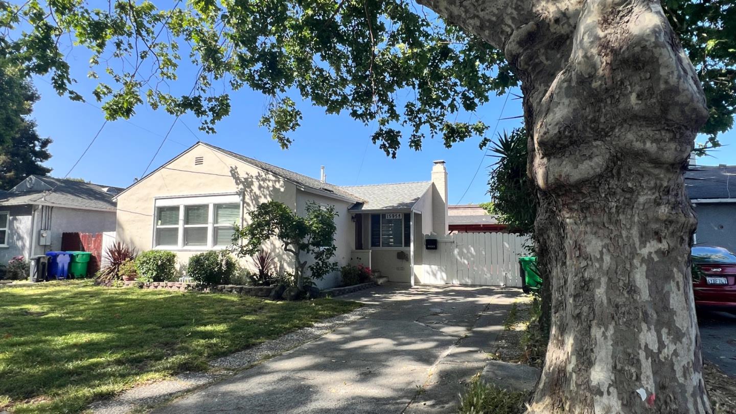 Detail Gallery Image 58 of 67 For 15958 via Descanso, San Lorenzo,  CA 94580 - 4 Beds | 2 Baths