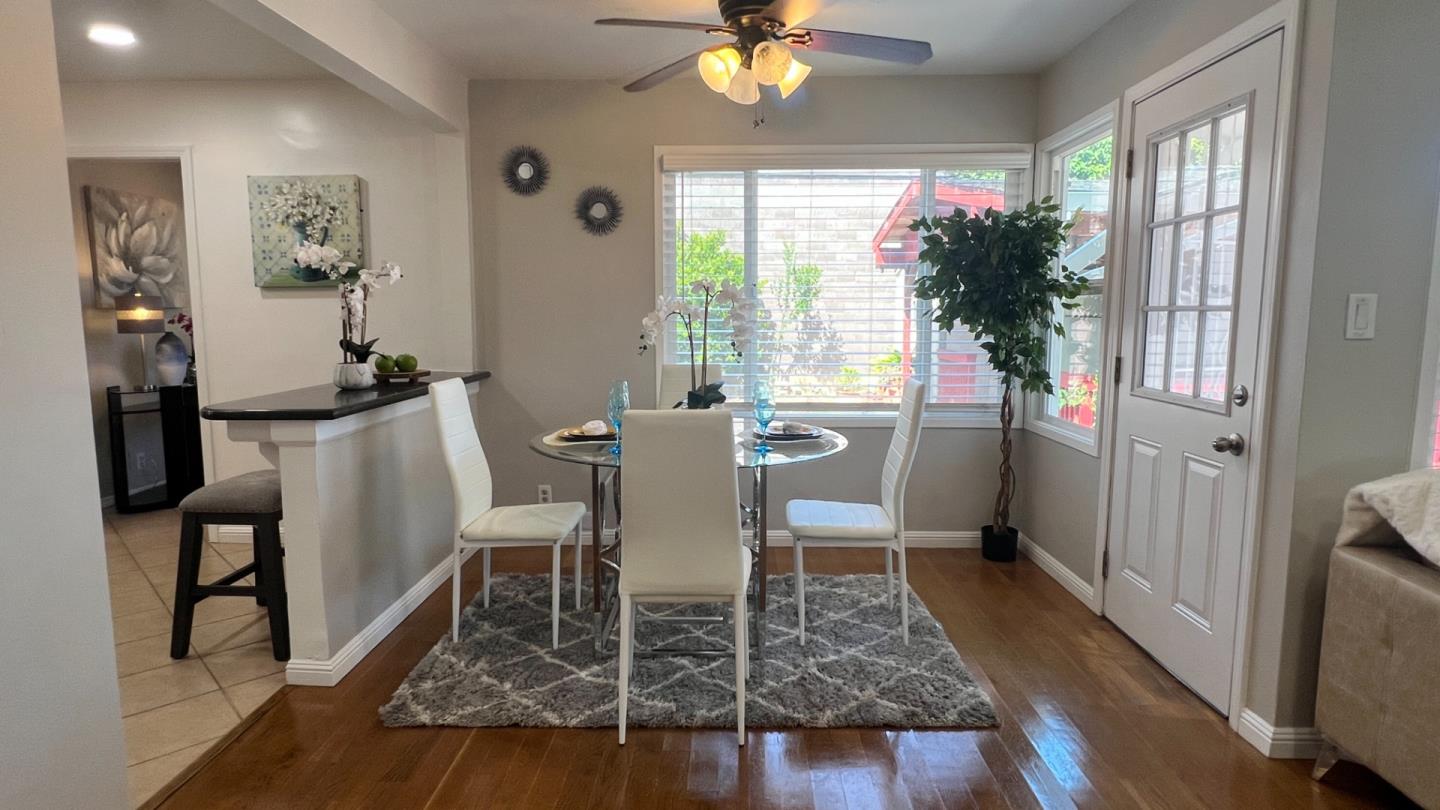 Detail Gallery Image 6 of 67 For 15958 via Descanso, San Lorenzo,  CA 94580 - 4 Beds | 2 Baths